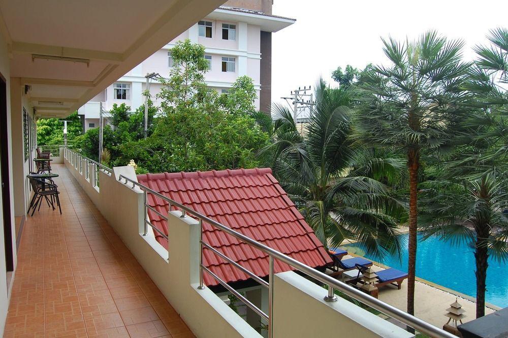 Sirikarn Residence & Luxury Apartments Pattaya Luaran gambar