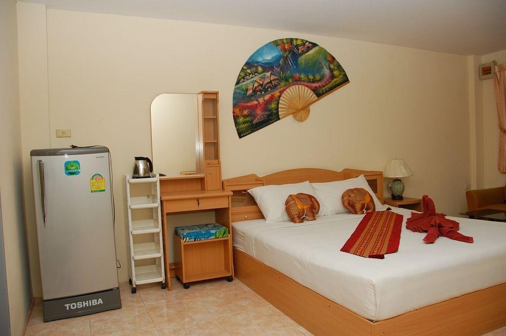 Sirikarn Residence & Luxury Apartments Pattaya Luaran gambar