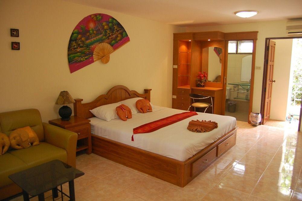 Sirikarn Residence & Luxury Apartments Pattaya Luaran gambar
