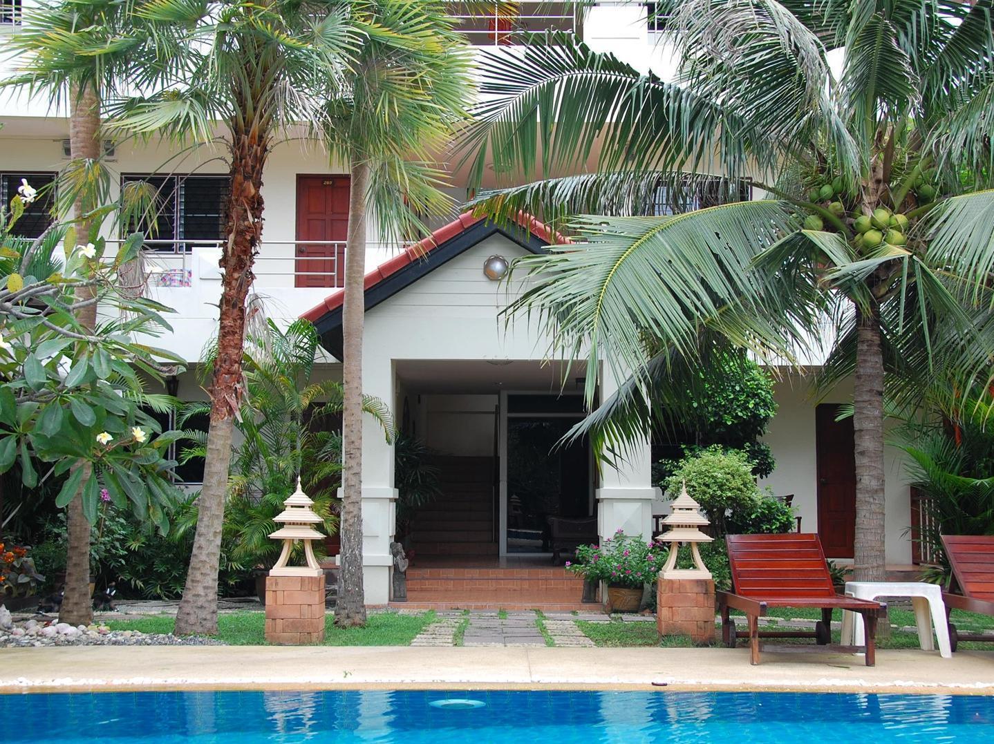 Sirikarn Residence & Luxury Apartments Pattaya Luaran gambar