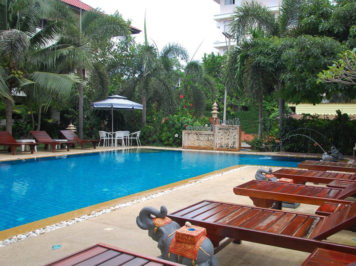 Sirikarn Residence & Luxury Apartments Pattaya Luaran gambar